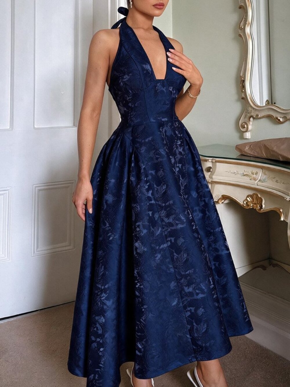Navy Blue Elegant Women's 3d Embossed Floral V-Neck Sleeveless Flare Dress - Picture 5 of 5